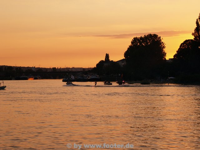 Rein-in-Flammen-11-08-07-170.JPG